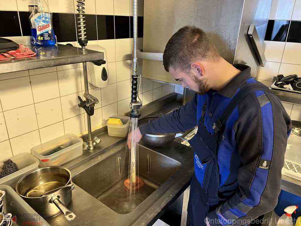 Gootsteen Ontstoppen Utrecht Gootsteen Ontstoppen Utrecht